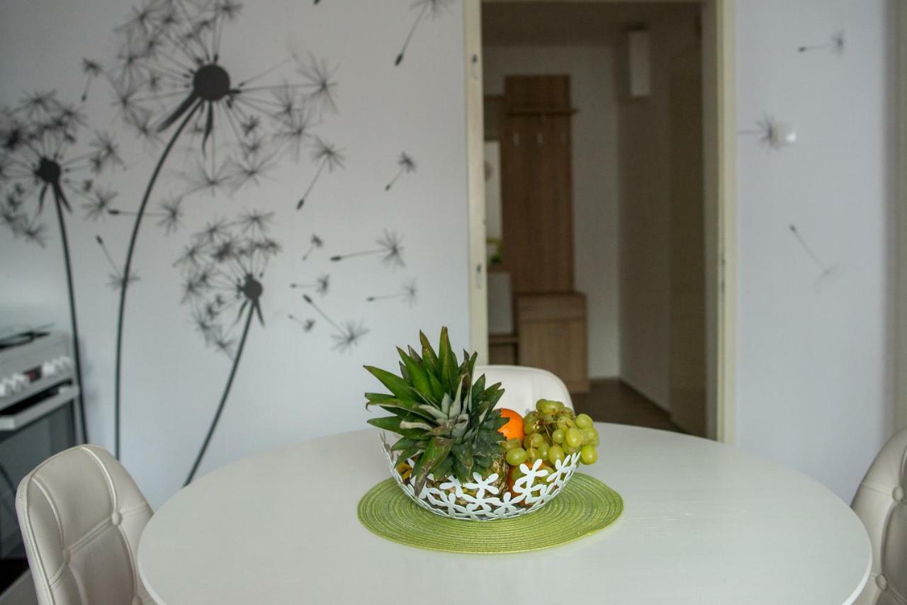 Apartment Vir Karlovac Bagian luar foto
