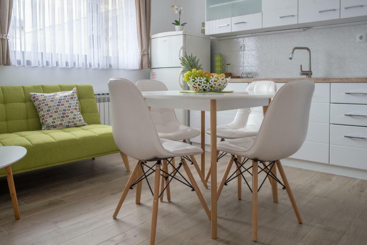 Apartment Vir Karlovac Bagian luar foto
